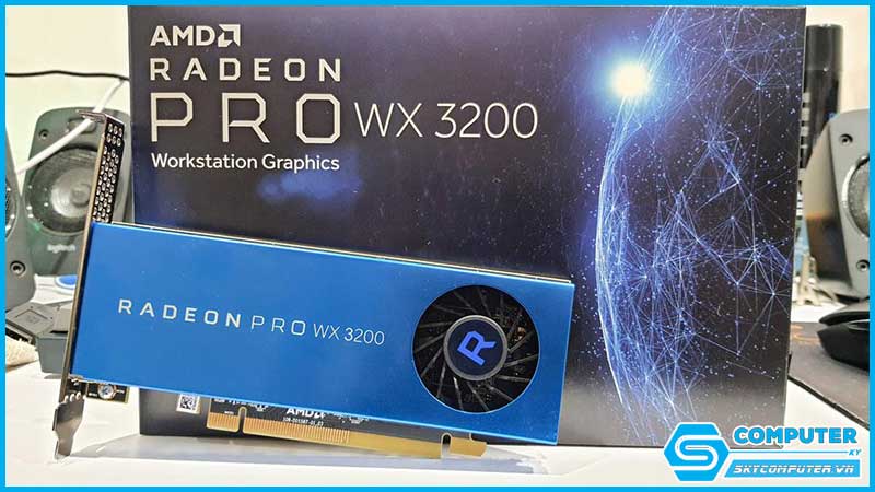 card-man-hinh-amd-radeon-pro-wx-3200-1