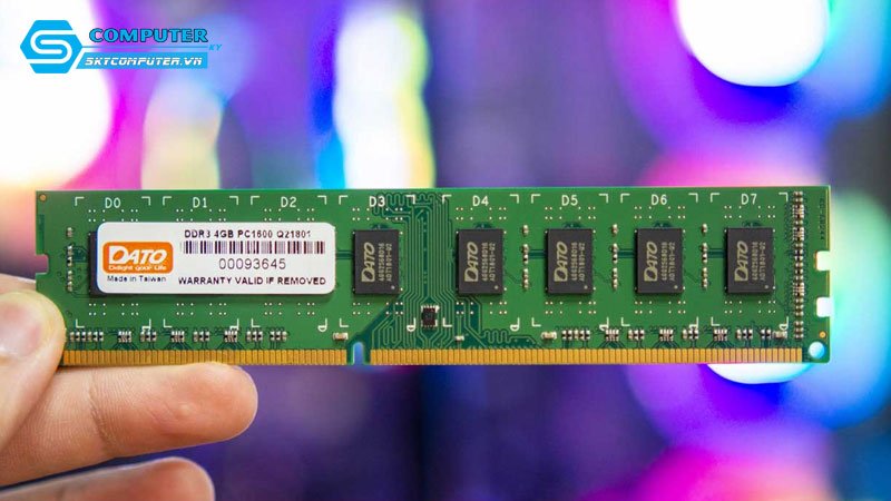 ram-ddr3-4gb-bus-1600-dato-cu-skycomputer