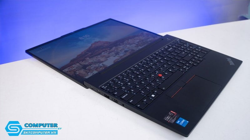 gioi-thieu-tong-quan-ve-thuong-hieu-laptop-lenovo-skycomputer