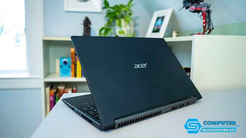uu-diem-cua-laptop-acer-skycomputer