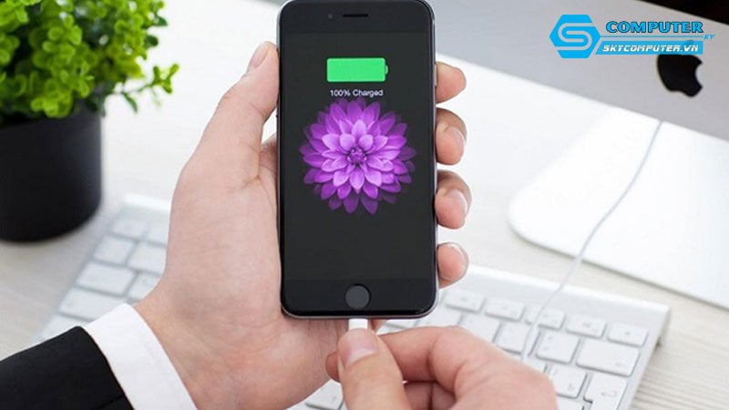 dung-rut-dien-thoai-ngay-sau-khi-sac-day-skycomputer