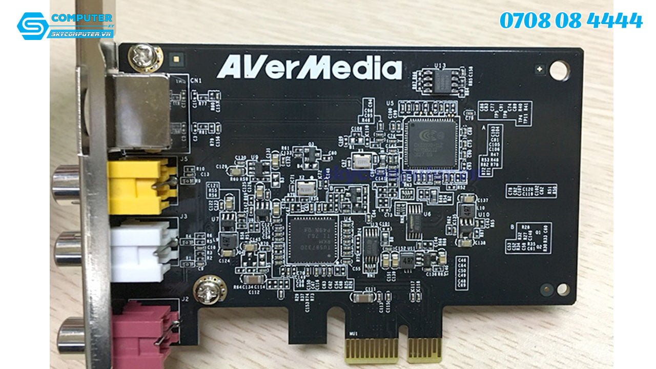 avermedia-c725-c725b-card-pci-e-to-av-s-video