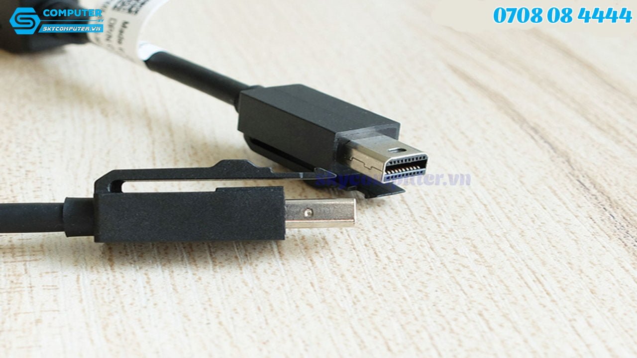 cap-mini-displayport-to-displayport-female-card-quadro2