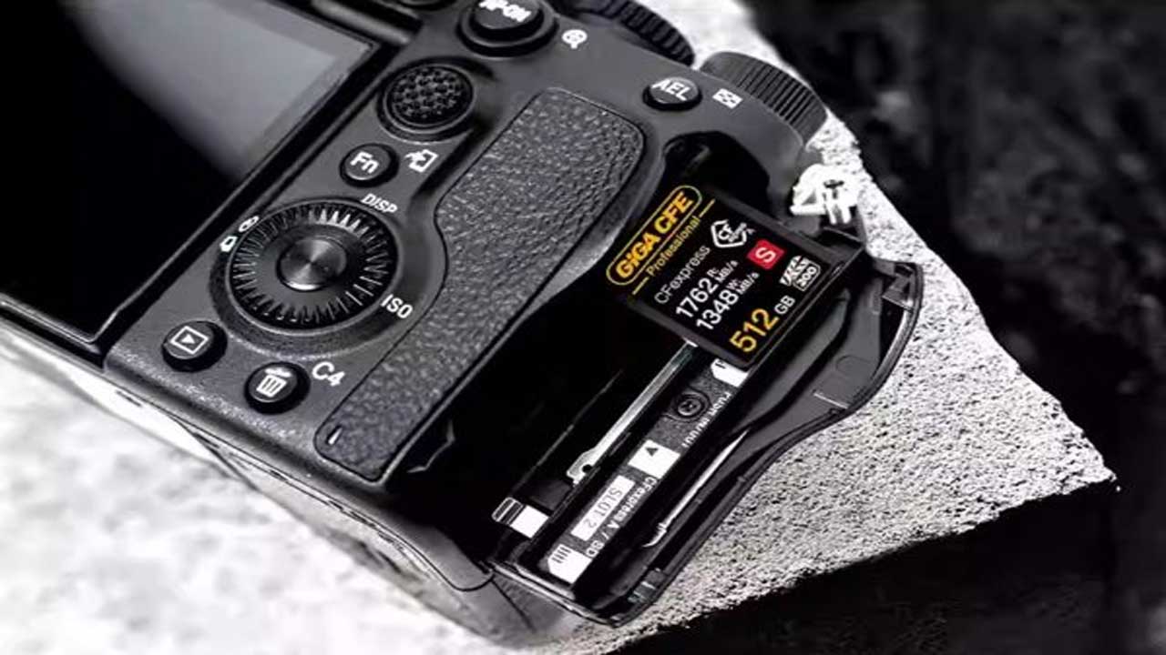 dau-doc-the-nho-cf-express-type-a-toc-do-10gb-kem-2-cap-a-c-c-c-3