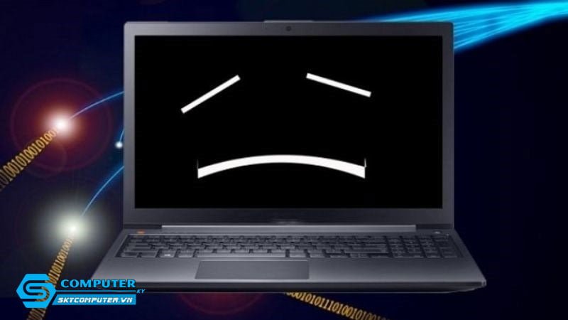 hau-qua-khi-man-hinh-may-tinh-bi-am-nuoc-skycomputer