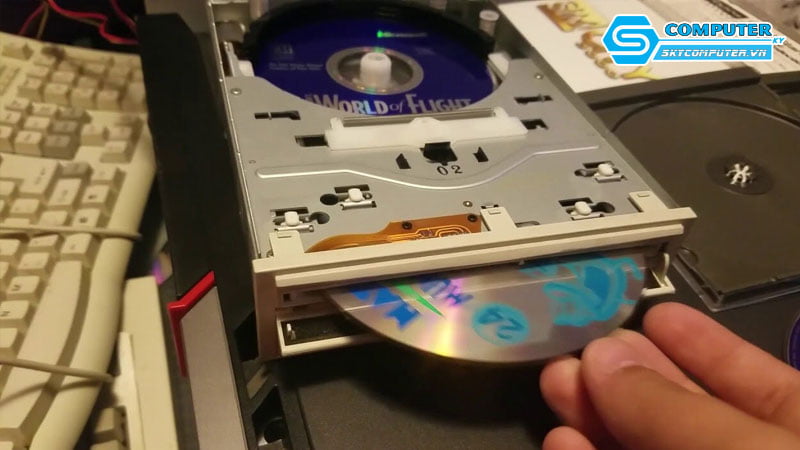 Nguyen-nhan-khien-may-tinh-khong-doc-duoc-dia-cd-dvd-skycomputer