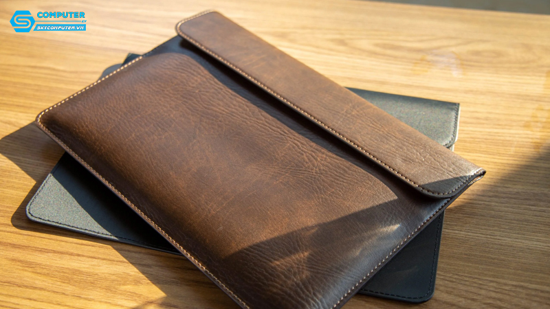 Cach-bao-ve-thiet-ke-va-vo-laptop-khoi-vet-tray-xuoc-1