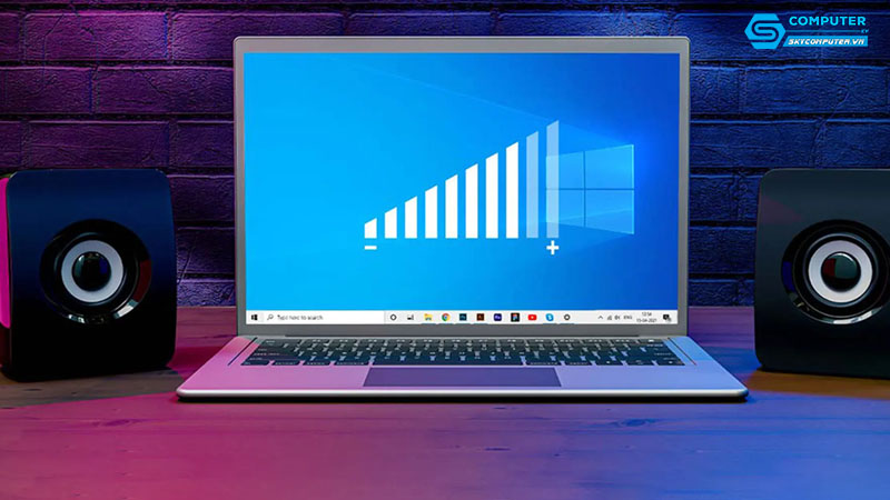 Choi-nhac-tren-laptop-cai-thien-am-thanh-voi-loa-ngoai-1