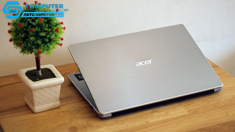 Co-nen-chon-may-tinh-acer-tai-da-nang-2