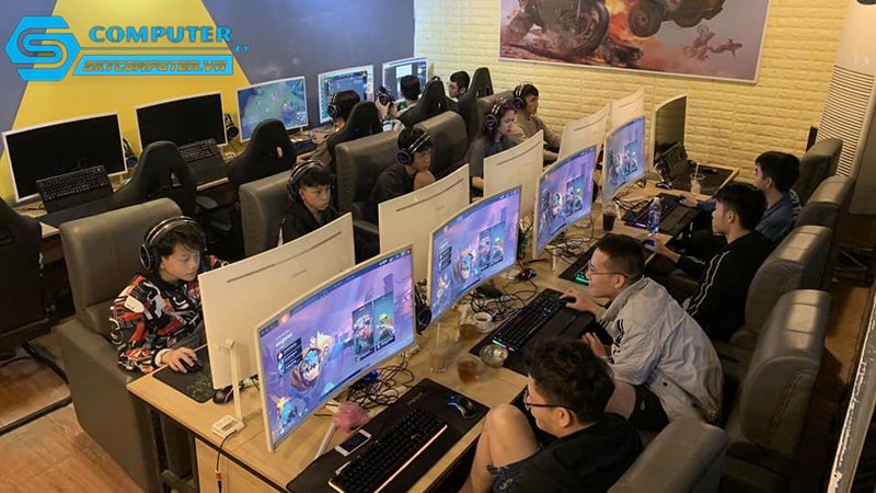 Co-nen-mo-phong-game-gan-khu-dai-hoc-su-pham-2