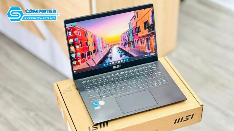 Co-nen-mua-laptop-msi-khong-skycomputer