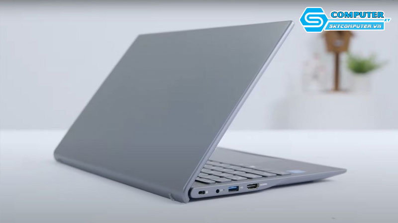 Doi-net-ve-laptop-masstel-skycomputer