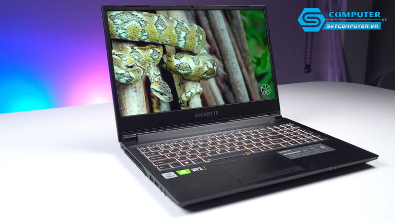 Gigabyte-gaming-skycomputer