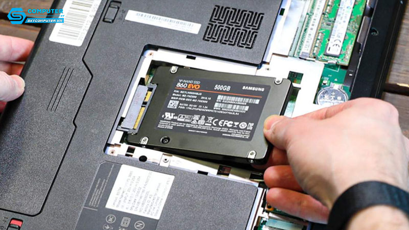 Huong-dan-thay-o-cung-laptop-2
