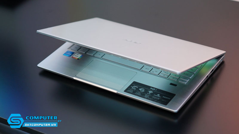 Laptop-acer-swift-3-sf314-511-55qe-i5-skycomputer