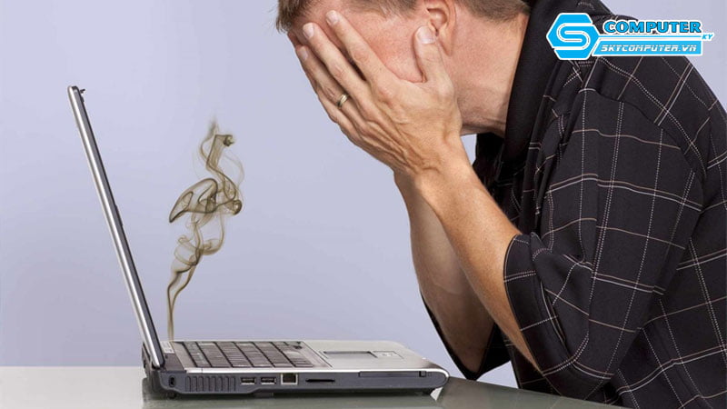 Laptop-chay-qua-nang-so-voi-thiet-ke-cua-may-skycomputer