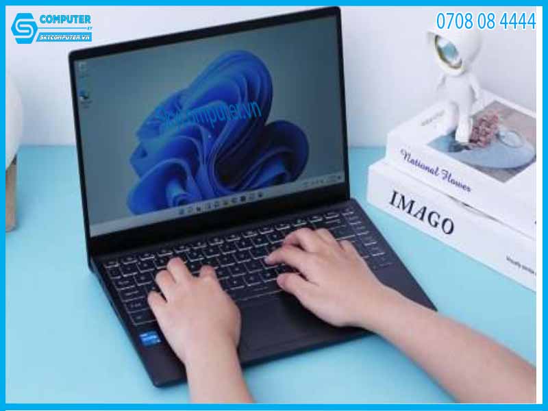 laptop-cu-msi-modern-i3-1115g4-8-gb-256-gb-14″-fhd-2