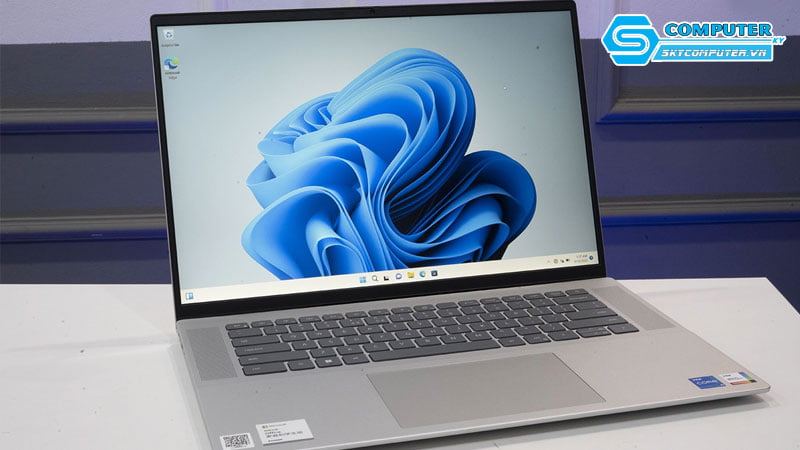 Laptop-dell-inspiron-16-5620-i7-skycomputer
