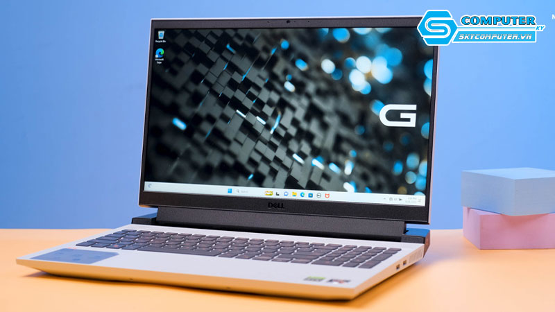 Laptop-itel-gia-bao-nhieu-dung-tot-khong-skycomputer