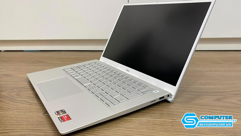 Laptop-van-chuong-skycomputer