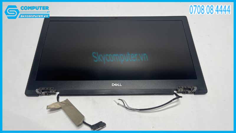 man-hinh-laptop-cu-dell-precision-7750-xeon-1