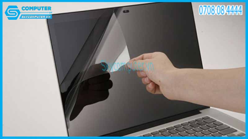 man-hinh-laptop-cu-hp-elitebook-8470w-1