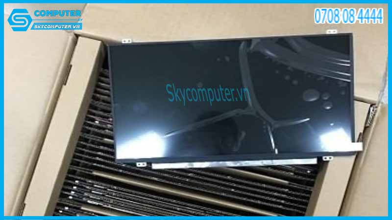 man-hinh-laptop-cu-hp-pavilion-15-p390nr-1