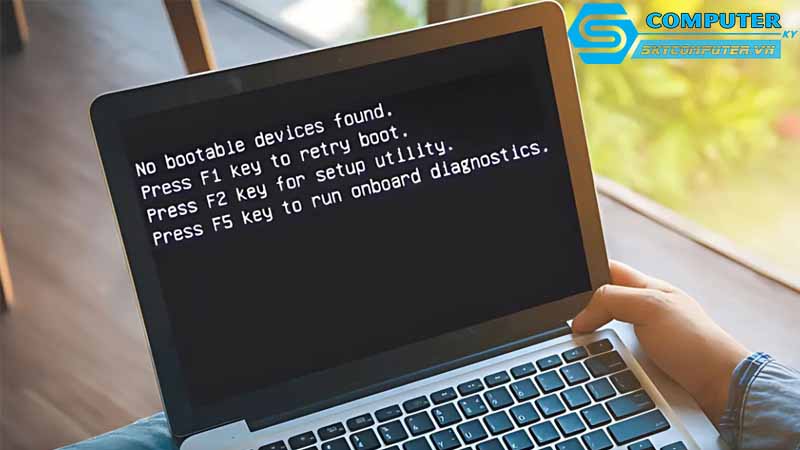 May-tinh-cua-toi-bi-loi-no-bootable-device-lam-sao-de-sua-1