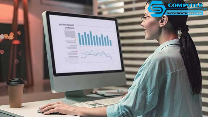 May-tinh-de-ban-va-cac-cong-cu-ho-tro-phat-trien-ung-dung-phan-tich-du-lieu-thi-truong-1