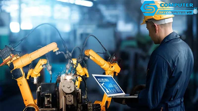May-tinh-de-ban-va-viec-ung-dung-trong-nganh-tu-dong-hoa-trong-san-xuat