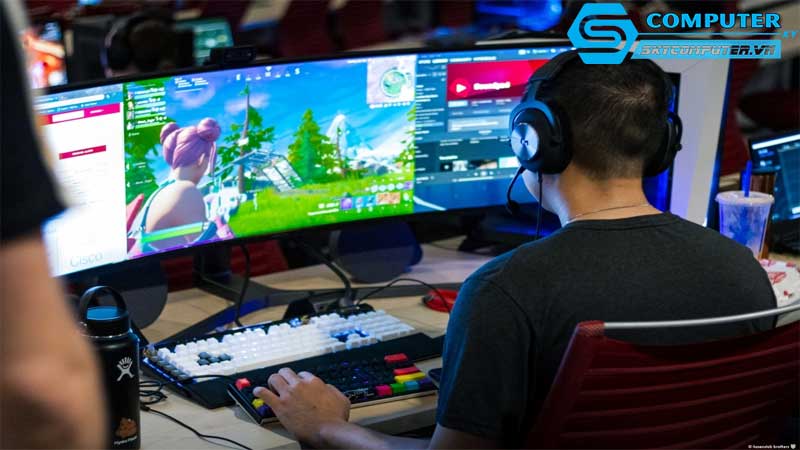 May-tinh-de-ban-va-xu-huong-phat-trien-cong-nghe-choi-game-truc-tuyen-1