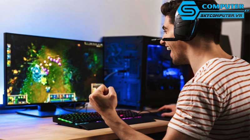 May-tinh-de-ban-va-xu-huong-phat-trien-cong-nghe-choi-game-truc-tuyen