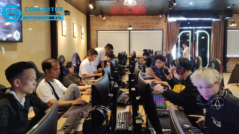 Mo-hinh-quan-net-hieu-qua-tai-khu-ben-xe-da-nang-1
