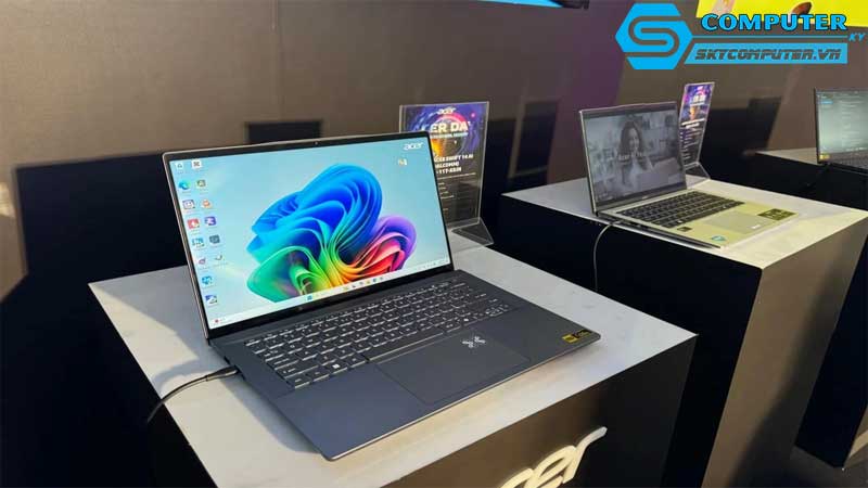 Su-phat-trien-cua-laptop-thong-minh