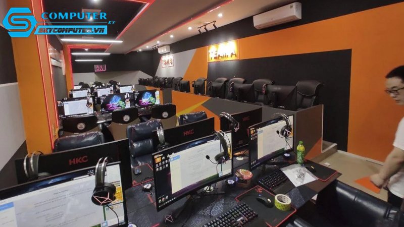 Thi-cong-cyber-game-chuyen-nghiep-tai-xa-nui-thanh-2