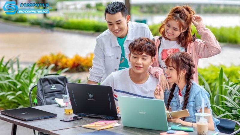 Thue-laptop-cho-lop-dao-tao-can-cau-hinh-nhu-the-nao-3