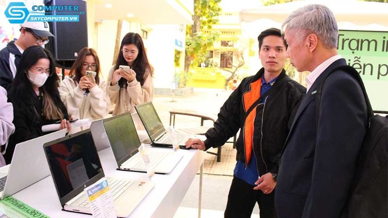 Thue-laptop-phuc-vu-chuong-trinh-roadshow-can-chuan-bi-nhung-gi-2