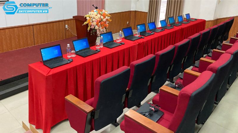 Thue-laptop-phuc-vu-hoi-nghi-can-luu-y-nhung-gi-3