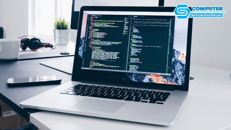 Tieu-chi-chon-laptop-cho-sinh-vien-it-skycomputer