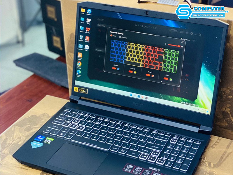 Tram-anh-laptop-skycomputer